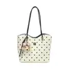 Bolsa Tote Poá Estilo Coreano Bolsa de Ombro Feminina Fofa Nicho de Moda de Alta Qualidade Versátil Bolsa para o Dia a Dia para Mulheres