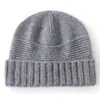 Cachecol de Lã 2025 Outono e Inverno Novo Estilo Unissex Fashionável Versátil Simples Quente Proteção para Orelhas e Frio Chapéu de Tricô
