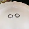 Novos Brincos de Argola Simples 2026, Estilo Coreano Celeb da Internet, Argolas Lisas, Confortáveis para a Orelha, Brincos de Tarraxa Elegantes e Luxuosos que Fazem Seu Rosto Parecer Menor