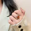 Anillo de diamantes estilo 'old money' vintage con diseño único, cara en forma de huevo, sensación de alta gama, anillo retro para el dedo índice de moda