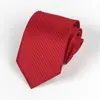 Corbata de mano de 8 cm para hombre, estilo formal, color negro puro, para boda, novio, color vino tinto, a rayas.
