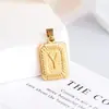 Medalla Cuadrada de Cobre Electroplateado Nueva Europea y Americana Colgante de 26 Letras Inglesas Colgante de Medalla de Oro Hecho a Mano DIY Suministro Transfronterizo Venta al por Mayor