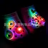 Accesorios para Zapatos con Luz LED Parpadeante Serie de Plantas de Dibujos Animados Transfronterizos en Stock Versátiles Versátiles Decoraciones para Zapatos de Jardín Personalizadas para DIY