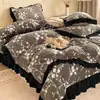 Invierno Estilo Hepburn Leche Polar Colcha Estilo Juego de Cama de Cuatro Piezas Volantes Engrosado Cálido Funda Nórdica Sábana Juego de Tres Piezas
