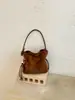 Bolsa de Mão Feminina de Comércio Exterior Estilosa Retro de Alta Qualidade, Nova, Pequena, Design de Nicho, Bolsa para o Dia a Dia, Versátil, de Ombro Único, Transversal