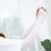 Mangas de seda de hielo para protección solar de verano para hombres y mujeres, protectores de brazo con protección UV, guantes finos para conducir en verano
