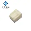 Suministro de carcasa de plástico 7283-5831 para conectores automotrices japoneses, disponible en stock
