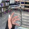 Vaso de sublimación de vidrio de color de 16 oz con tapa de color, transparente, esmerilado, con logotipo de transferencia térmica.