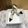 Sandálias femininas elegantes de bico fino para comércio exterior com strass, sem calcanhar, novo estilo primavera/outono 2026, salto agulha, sapatos de salto alto fechados, estilo europeu e americano