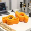 Fabricante de origen 27mmm5 tuerca de plástico pasante de una palabra tuerca manual de cabeza de plástico tuerca de cabeza de goma