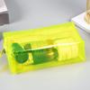 Suministro de bolsa de PVC transparente de colores, bolsa de almacenamiento para artículos de tocador de viaje, bolsa de embalaje con cremallera para ropa y cosméticos.