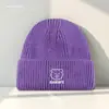 Gorros de Lana Cálidos de Otoño e Invierno para Mujer, Gorros Tejidos Lindos con Bordado de Letras y Osos, Gorros Fríos de Punto para Parejas de Estudiantes Venta al por Mayor