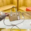 Bolsa Feminina Nova de Alto Padrão com Senso Francês 2026 Bolsa Pequena de Mão Estampada Bolsa Versátil de Ombro Transversal Bolsa Feminina Tendência