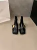 Botas Femininas Curtas Pretas Bico Quadrado Finas Estilo Francês 2025 Novas Botas de Meia-Estação Primavera & Outono Botas Elegantes de Alta Qualidade