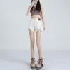 Shorts Jeans Preto de Cintura Alta para Mulheres Verão Finos 2025 Novo Soltos Efeito Emagrecedor Rasgado Pequeno Linha A Hot Pants