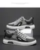 Modelo Nuevo Primavera y Otoño 2026 Zapatillas de Malla Grande Huecas Estilo Callejero Estilo Hong Kong Transpirables Casuales Z3006