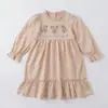 Colección Otoño 2026 Ropa Infantil Bordado Floral Francés Vestido para Niña Cuello Redondo Vestido en Capas Manga Larga Vestido de Princesa Infantil Algodón