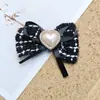 Tela Estilo Tweed Accesorios de Lazo de Moda Funda para Teléfono Móvil de Lunares Blanco y Negro Pinza Pequeña Accesorios para el Cabello