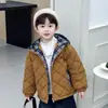 Jaqueta Matelassê Infantil Outono Inverno 2026 Novo Estilo Coreano Casaco Leve de Algodão Infantil Roupas de Inverno Menino Bonito Segunda Roupa de Algodão