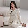 Pijama de Algodão Nuvem para Mulheres, Cardigã e Calça de Manga Longa para Outono e Inverno, Tamanho Grande, Adequado para Mulheres Jovens, Pode Ser Usado Fora de Casa, Conjunto para Usar em Casa