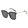 Nuevas Gafas de Sol de Celebridad de Internet para Mujer, Modernas y de Alta Gama, Moda 2025 Ropa de Trabajo Fotografía Callejera, Gafas de Sol Pequeñas Protectoras del Sol que Muestran la Cara, Metálicas Modernas