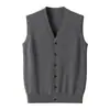Chaleco Térmico de Punto con Cuello en V, Botón de Resina Lisa de 12 Pines, Otoño Temprano, Ajuste Delgado, Casual Urbano, Chaleco Pulóver para Hombre