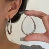 Pendientes de aro clásicos con forma de gota para cara redonda, sencillos y combinables, accesorios avanzados para orejas de cara pequeña.
