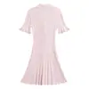 Sp 26 Verano Dulce Femenino Rosa Cuello de Camisa Manga con Volantes Ceñido a la Cintura Falda de Corte A Vestido de Punto de Sirena Adelgazante