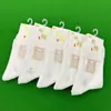 Calcetines de Algodón de Fibra Larga de Xinjiang para Hombres y Mujeres de Media Pantorrilla Rayados para Hombres de Negocios Calcetines Negros y Blancos Grises de Grosor Medio para Otoño e Invierno Venta al por Mayor