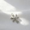 Colgante de Copo de Nieve con Incrustaciones de Diamantes Estilo Coreano Accesorios de Aleación de Doble Agujero Pulsera DIY Cadena para Suéter Fabricante Mayorista