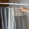 Colgador de Pantalones con Forma de Ganso de Cuello Bajo Transfronterizo Pequeño 8cm Sin Costuras Inversas Antideslizante Alambres Gruesos de 5mm para Ropa Interior