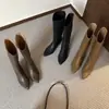 Botas altas de estilo retro con punta cuadrada para mujer, otoño e invierno 2026, elegantes botas largas de tacón bajo adelgazantes