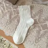 Calcetines de Malla Hueca de Seda para Verano 2026 para Mujer, Calcetines de Encaje Delgados Transpirables Versátiles con Volantes, Estilo Simple