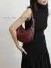 25 Outono e Inverno Estilo Old Money Bolsa Hobo de Couro Ébano Grande Capacidade Bolsa Tote Bolsa Meia-Lua Bolsa Feminina