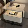 Mesita de noche inteligente, diseño pequeño de arte en hierro, minimalista y moderno, con un toque de lujo, con tapa de losa de roca y madera maciza, y carga inalámbrica, adecuada para el dormitorio