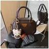 Bolsas de Diseño Casual de Nicho de Moda Transfronterizas para Mujer 2025 Nuevo Bolso Cruzado Retro Bolso de Mano Pequeño para Mujer