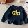 Camiseta Infantil com Alfabeto para Meninos, Nova Tendência Coreana Outono 2025 para Crianças Pequenas, Camiseta Básica Estilosa para Meninas, Algodão Puro