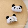 Joyería de Dibujos Animados Japoneses y Coreanos Lindo Panda Pequeño Diadema ins Broche de Panda Muñeca Acostada Accesorios para Bolsa de Mujer