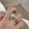 Anillo Hueco de Mariposa con Filigrana Estilo Vintage de Lujo Ligero Flor de Iris para Mujeres Anillo Abierto Apilable Venta al por Mayor