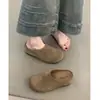 Zapatillas Baotou de suela gruesa para mujer, zapatos de media caña, sin tacón, con forro polar, para otoño e invierno, 2024
