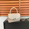 Nuevo Bolso Bandolera Simple Versátil y Elegante para Viajeros de Moda Verano 2025 Diseño Elegante Bolso Cuadrado Pequeño de Mano para Mujer