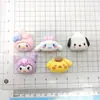 Muñeca de caricatura Sanrio Melody Kuromi Perro Canela Material para funda de teléfono móvil DIY caja de almacenamiento tocado pasador de pelo