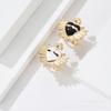 Nuevo broche en forma de corazón hebilla de bufanda de seda estilo neutro europeo y americano joyería estilo frío elegante anillo de amor en stock venta al por mayor
