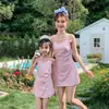 Trajes de Baño Mayorista Madre e Hija Cuadros Pequeños Protector Solar Cubre-traje de Baño Conjunto de Dos Piezas Traje de Baño para Mujer Traje de Baño para Niños Pequeños y Medianos Padre-Hijo