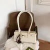 Popular Bolso de Hombro de Moda para Mujer para Exportación, Nuevo Modelo 2026 para el Trabajo y los Viajes Diarios, Bolso de Mano de Nicho Vintage, Bolso de Hombro