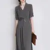 Saia longa simples chique marrom verão para o trabalho cintura marcada emagrecedor vestido terno generoso