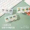 Pastillero de Tres Comidas para Mañana, Mediodía y Noche, Portátil y Dividido en Compartimentos, con Recordatorios para Mañana, Mediodía y Noche, Fácil de Transportar, Pastillero Pequeño con 3 Compartimentos, Gran Capacidad para Medicamentos