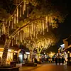 Luces de Lluvia de Meteoros de Colores Alimentadas por Energía Solar Impermeables para Exteriores Luces de Hadas para Atracciones Luces de Cadena Navideñas de Colores para Decoración de Árbol