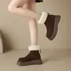 Botas de neve femininas com sola grossa, novo estilo inverno 2026, forradas com fleece e espessadas para aquecimento, botas Martin impermeáveis