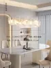 Lámpara de araña estilo francés para sala de estar 2025 Modelo nuevo Luz principal Luz creativa Lujo ligero Estilo crema Pasillo Lámpara de cristal Comedor de alta gama Dormitorio